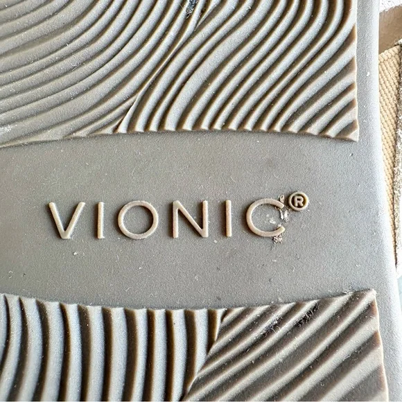 Vionic Marvina Leather Beige Comfort Arch Support Flip-Flop Sandal Women 6 Tan - Picture 13 of 13